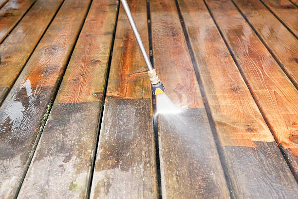 Playground Equipment Cleaning in Bellwood, IL